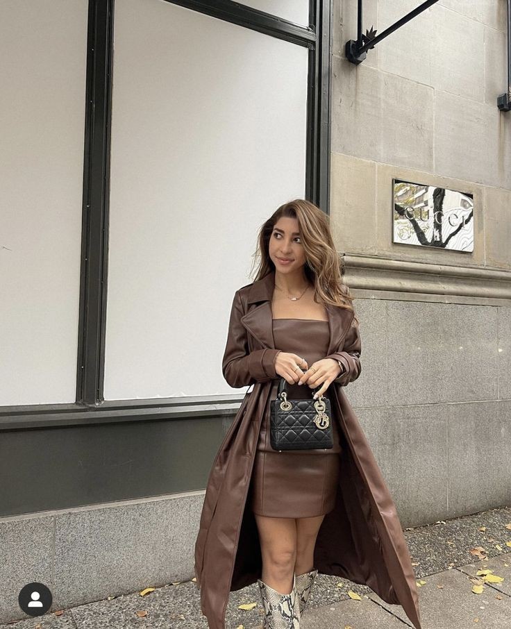 Monochrome Look