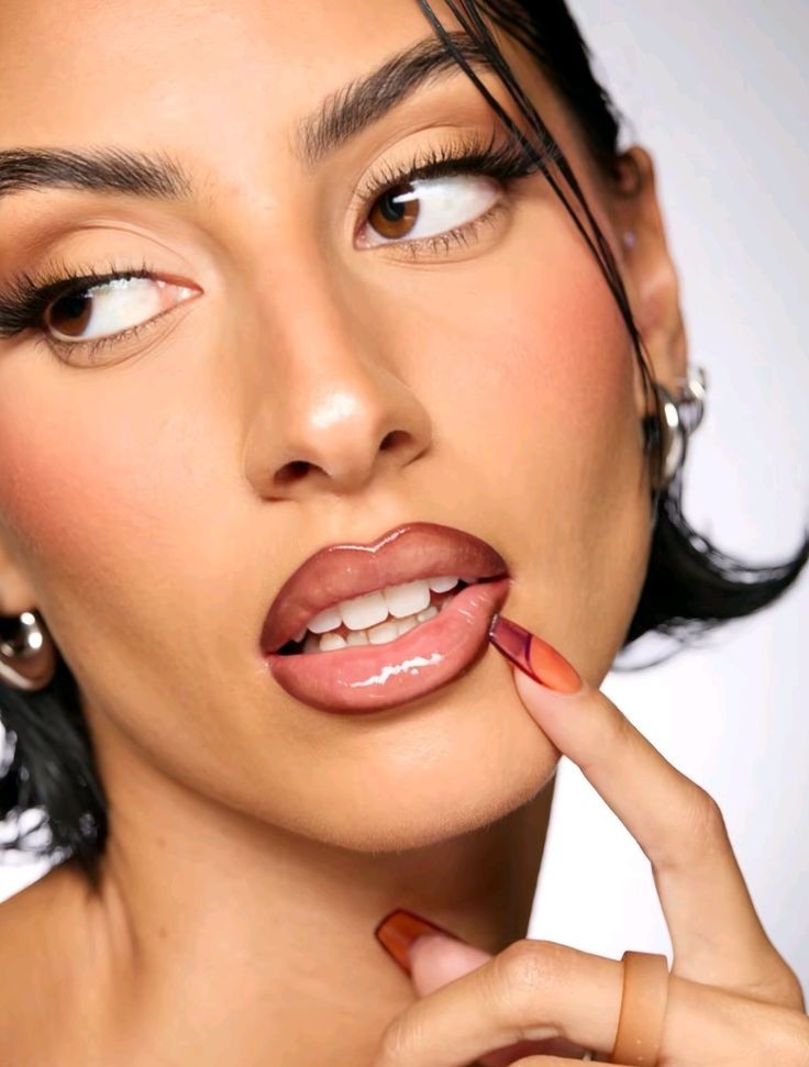 Non-drying formula keeps your lips hydrated 