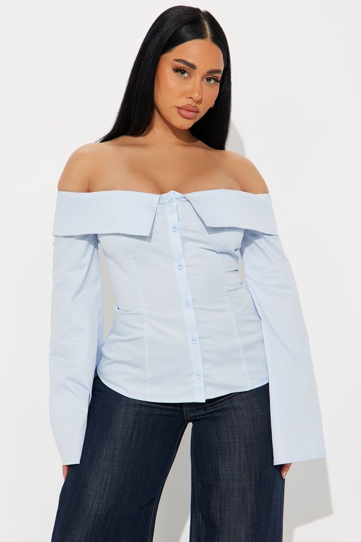 Off-the-Shoulder Twist @Pinterest