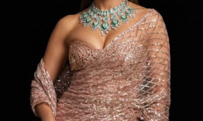 Jennifer Lopez looks stunning in rose and gold tone saree for Indian wedding - Instagram